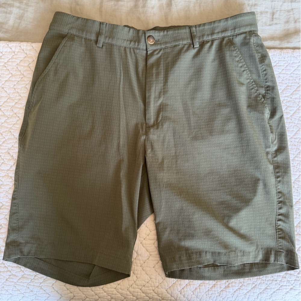 Greg Norman Collection Olive Green Men Shorts